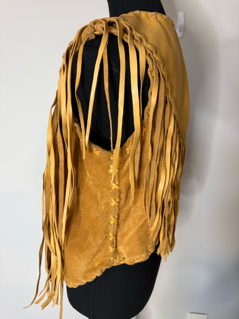 Vintage Yellow Tan Leather Suede Crop Vest Fringe Braided Seams Boho Lined Small - Picture 8 of 16